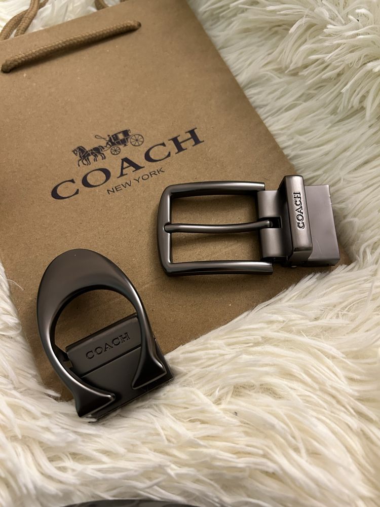 Шкіряний  ремінь Coach