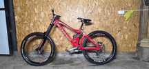 Mondraker summum dh,enduro,fr,speciaized, trek,scot