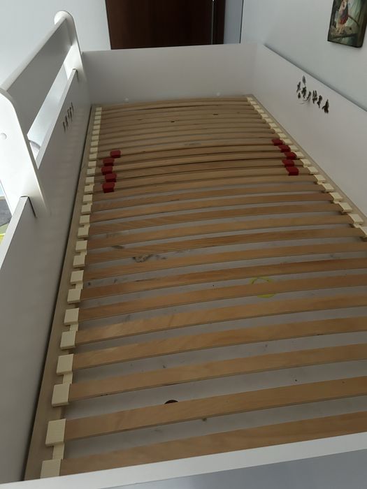 Łóżko piętrowe z biurkiem rezerwacjado 10.11