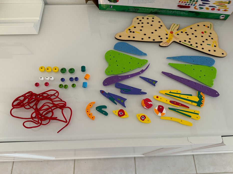 Jogo de contas - A Lagarta Comilona - Smallfoot