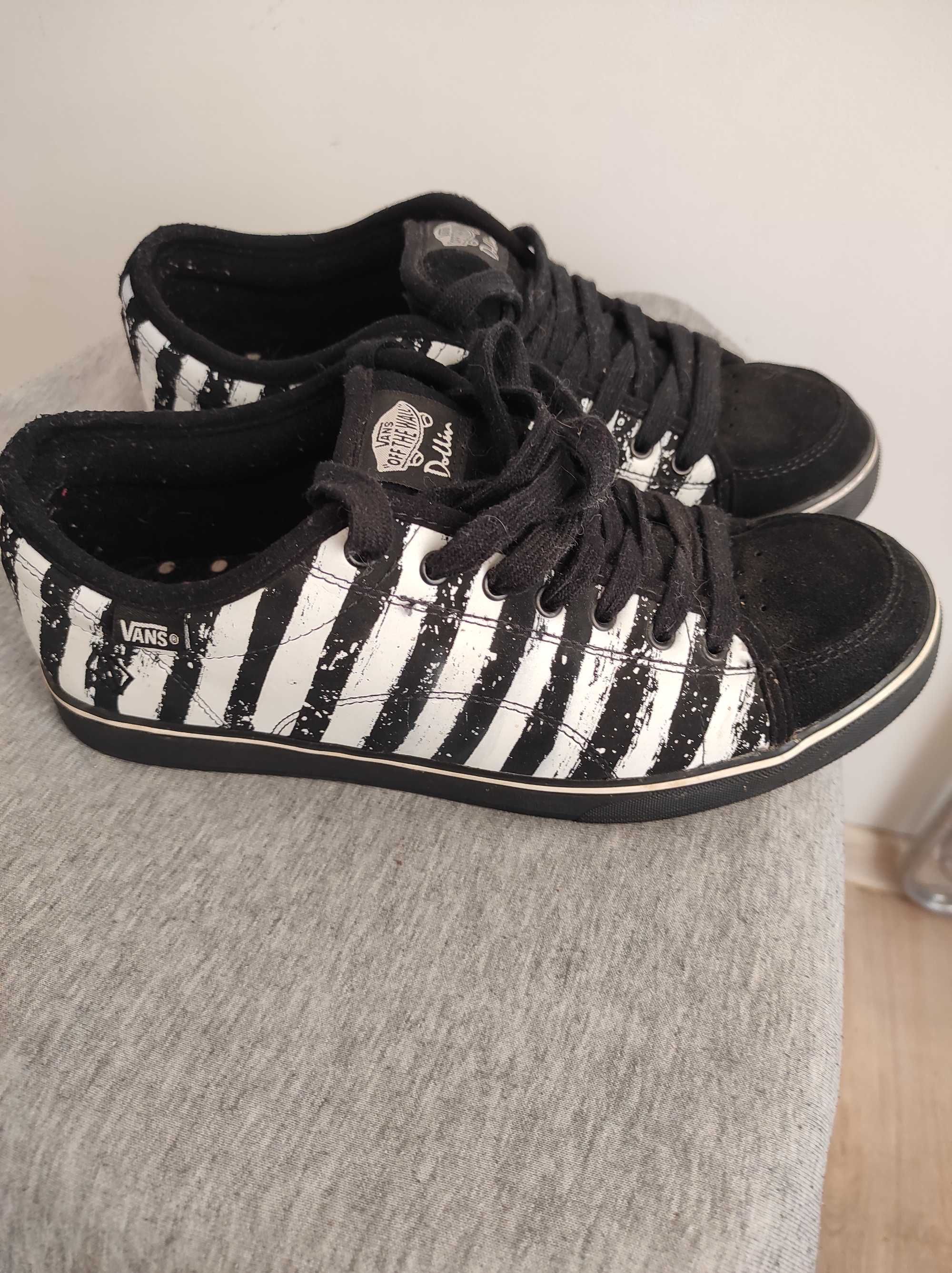 Buty Vans 42,5cm.