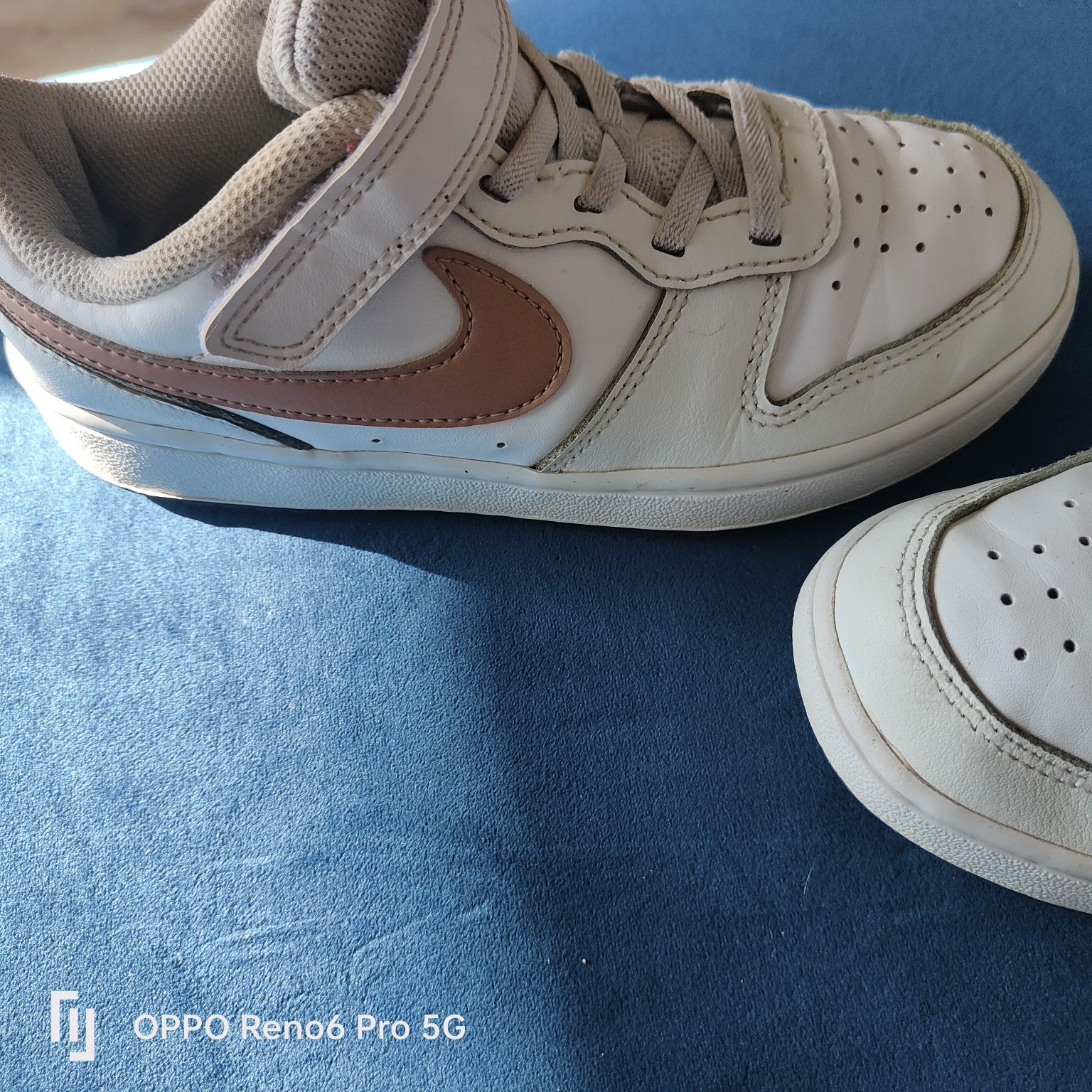 Buty Nike 33.5 białe