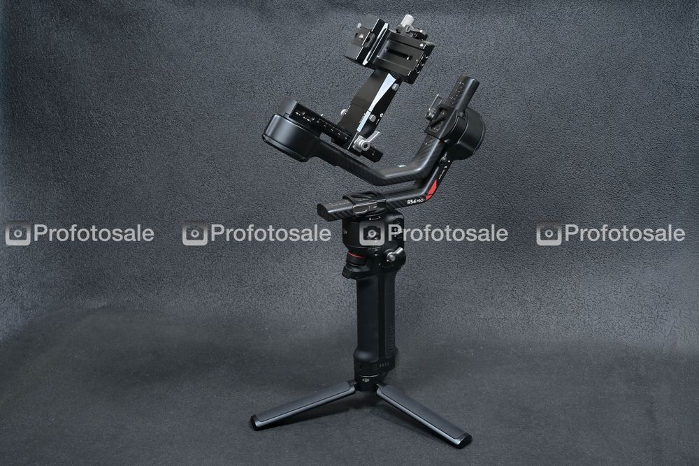 Стабілізатор DJI RS 4 Pro