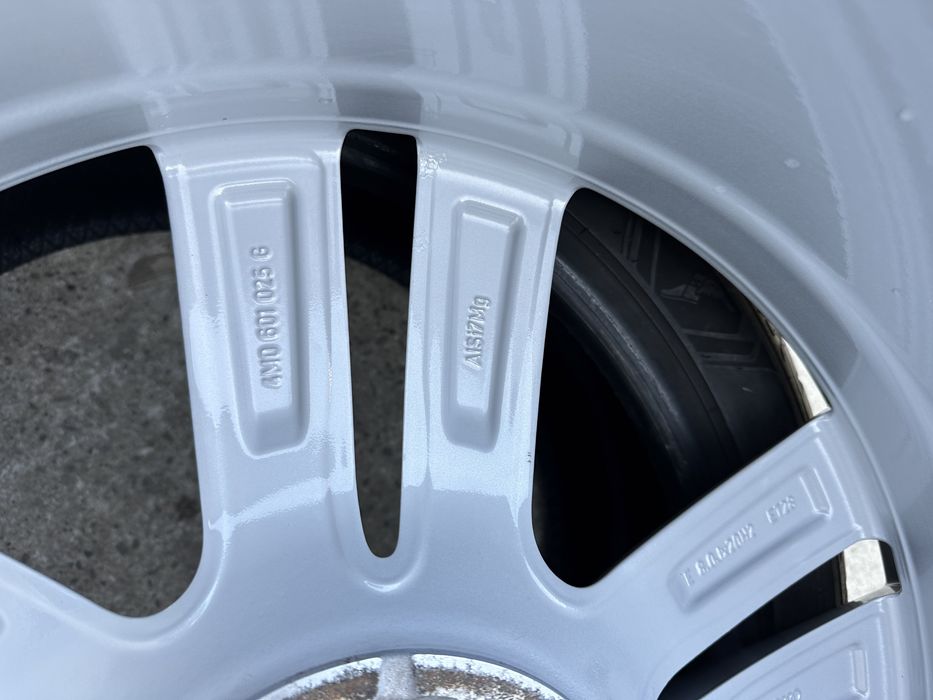 Диски 20 5.112 ЕТ28 8Jx20H2 Audi Q7 Q8