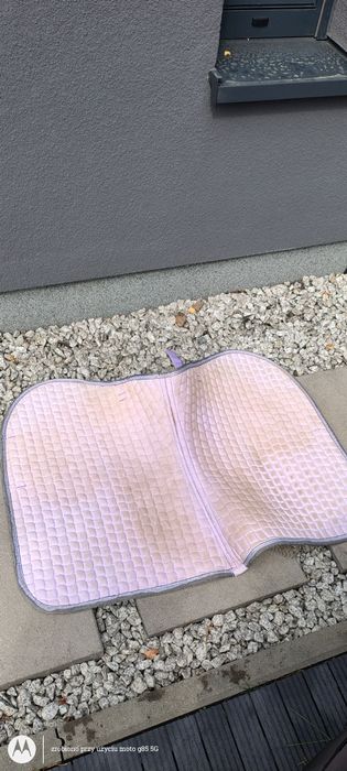 Zestaw czaprak Horze Adepto liliowy l i nauszniki Horze Adepto