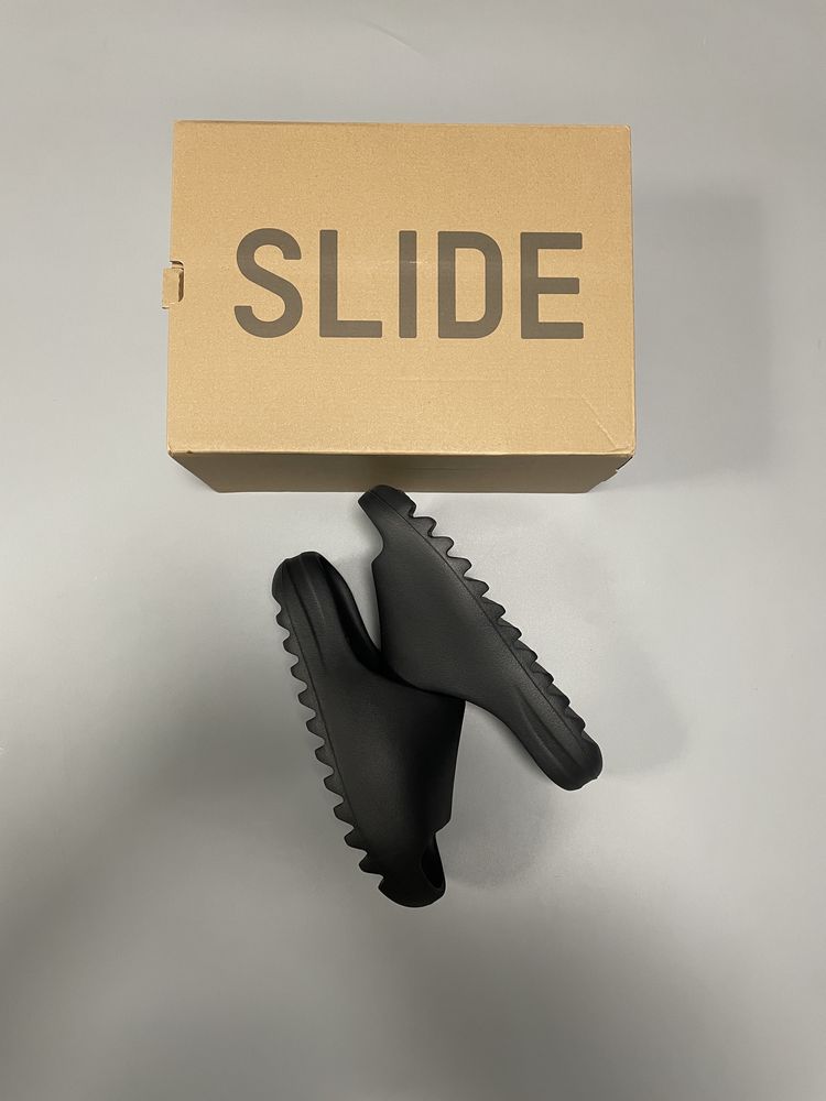 Adidas Yeezy Slide