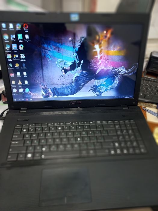 Ноутбук asus X75VB