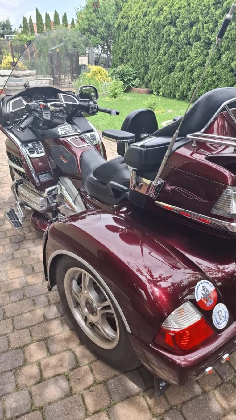 Honda GL Motocykl Trajka Honda Goldwing GL 1800