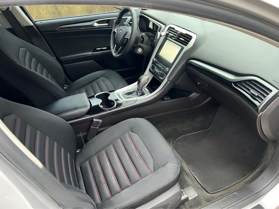 Продам Ford fusion 2016