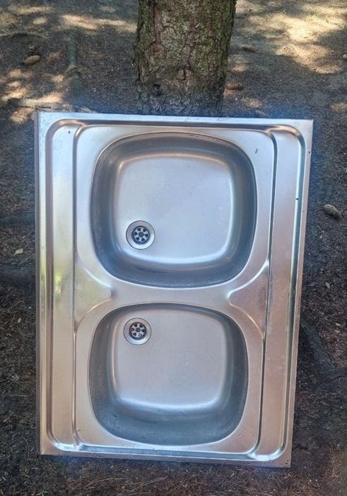 Zlew aluminiowy dwukomorowy
