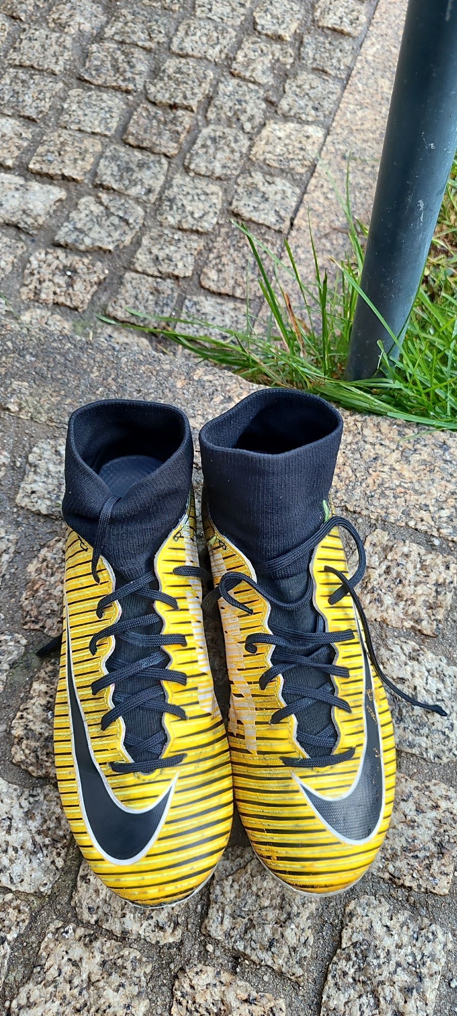 Chuteiras Nike Mercurial