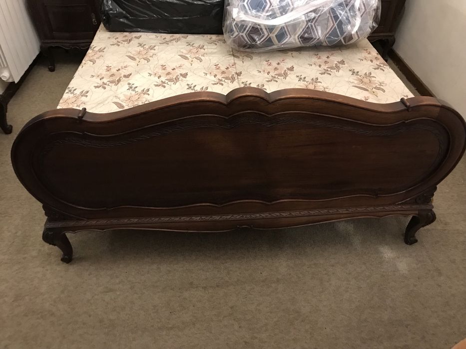 Mobilia de quarto de casal