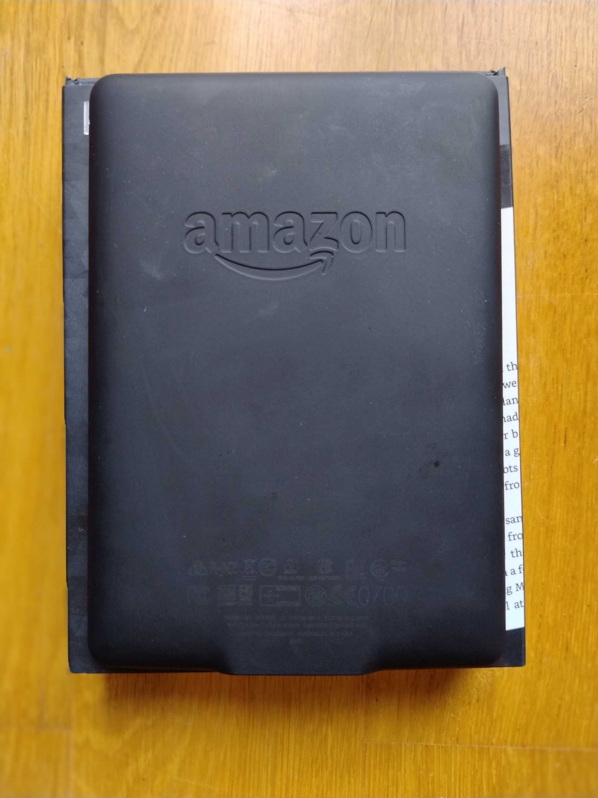 Czytnik Amazon Kindle Paperwhite 7 generacji.