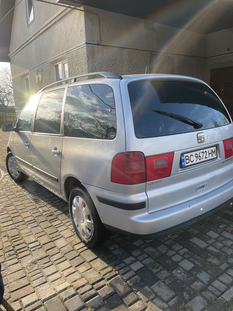 Seat Alhambra  Жидачів