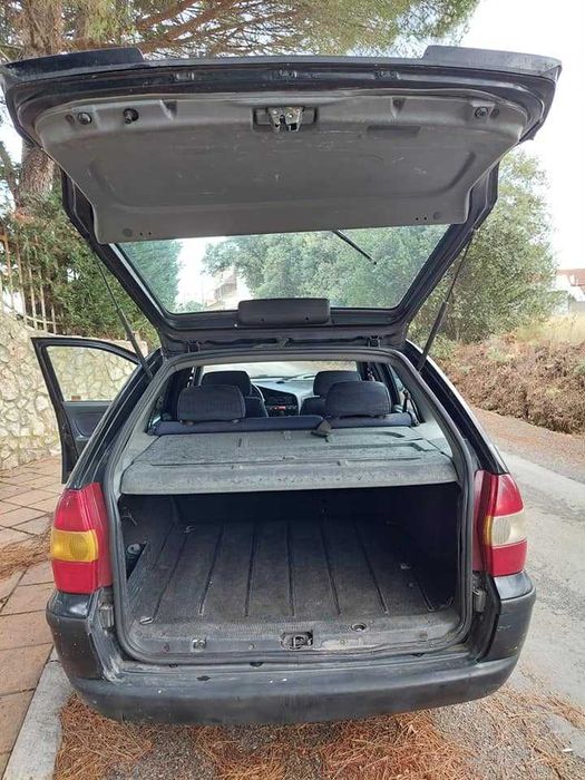 Fiat Palio 1.2 Weekend a gasolina de 1998 com Boa Mecânica para peças