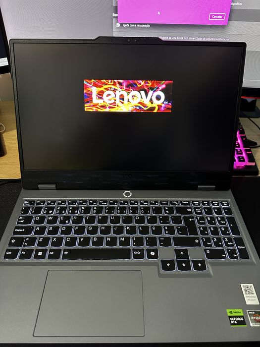 Portatil Lenovo LOQ