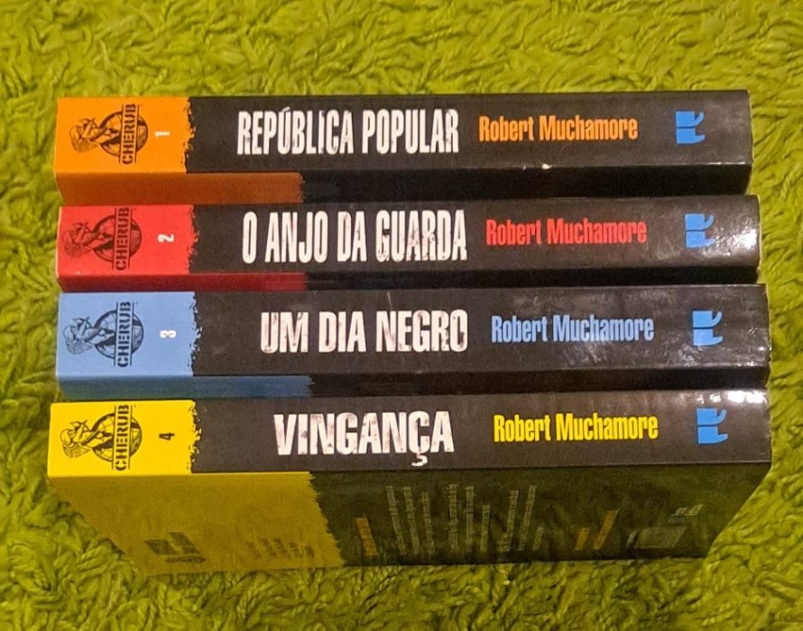 1° Livro 2º Coleção Cherub- Robert Muchamore NOVO