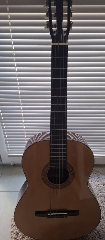 Gitara 6 strunowa Hohner + pokrowiec + 2 struny+ tuner stroik