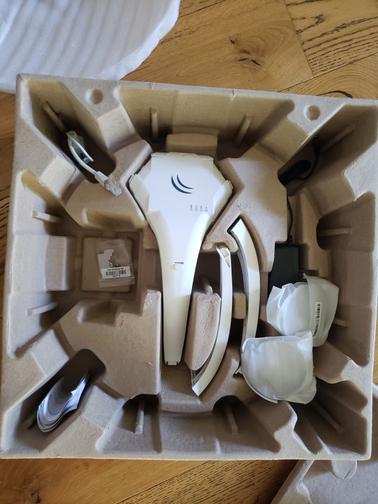 MicroTik LHG LTE6 kit
