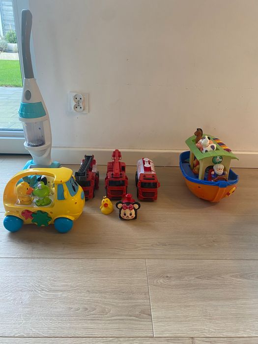 Zabawki różne, na baterie, pluszaki za darmo