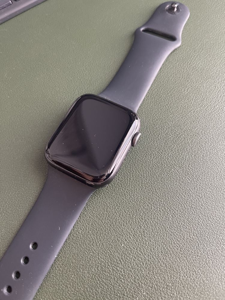 Apple watch 5 44mm чорні