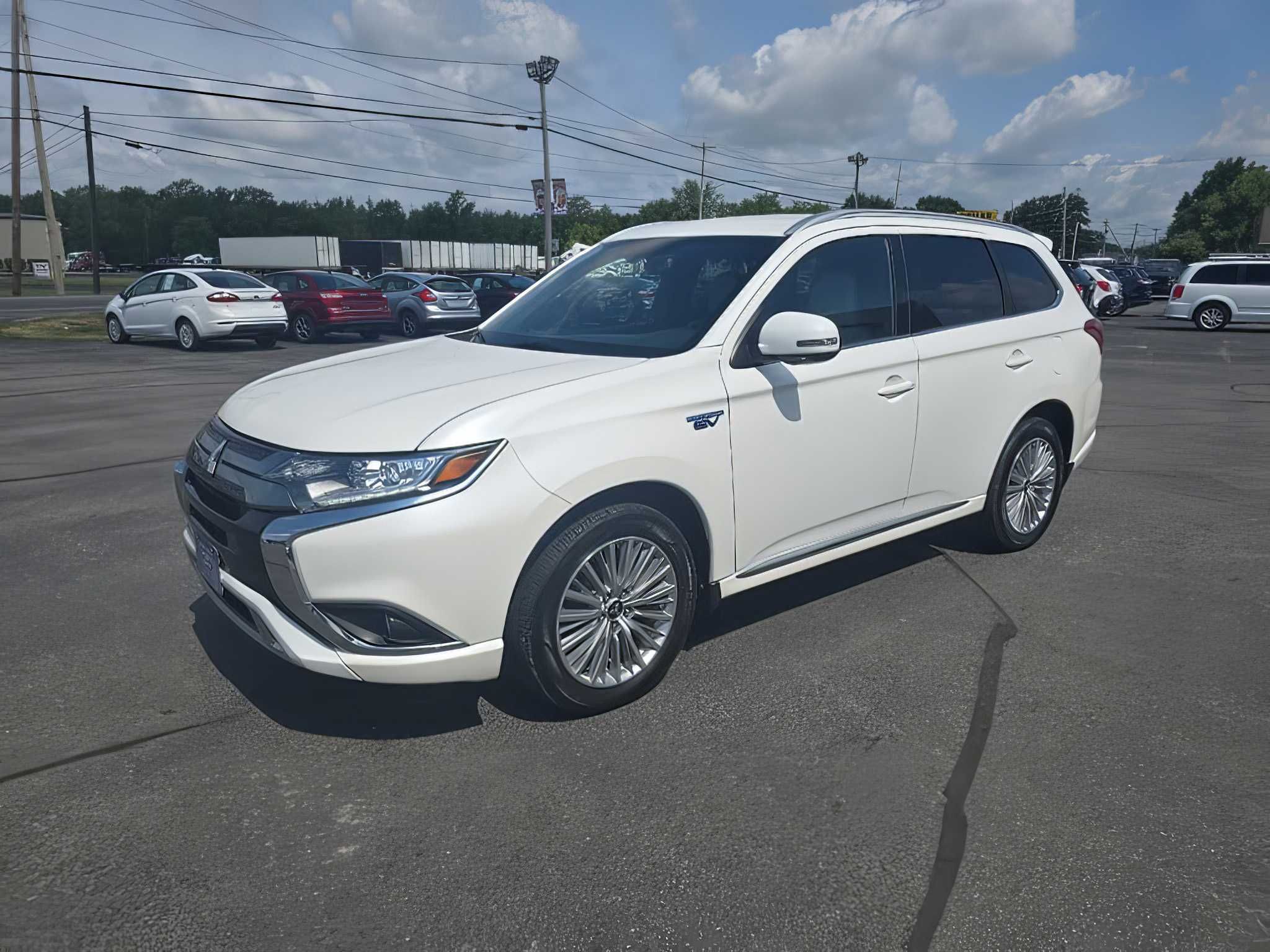 2019 Mitsubishi Outlander Hybrid
