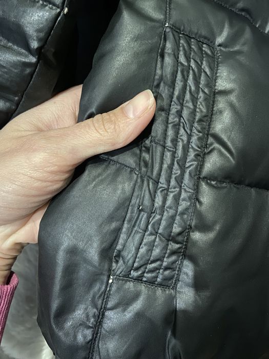 Жіноча куртка adidas