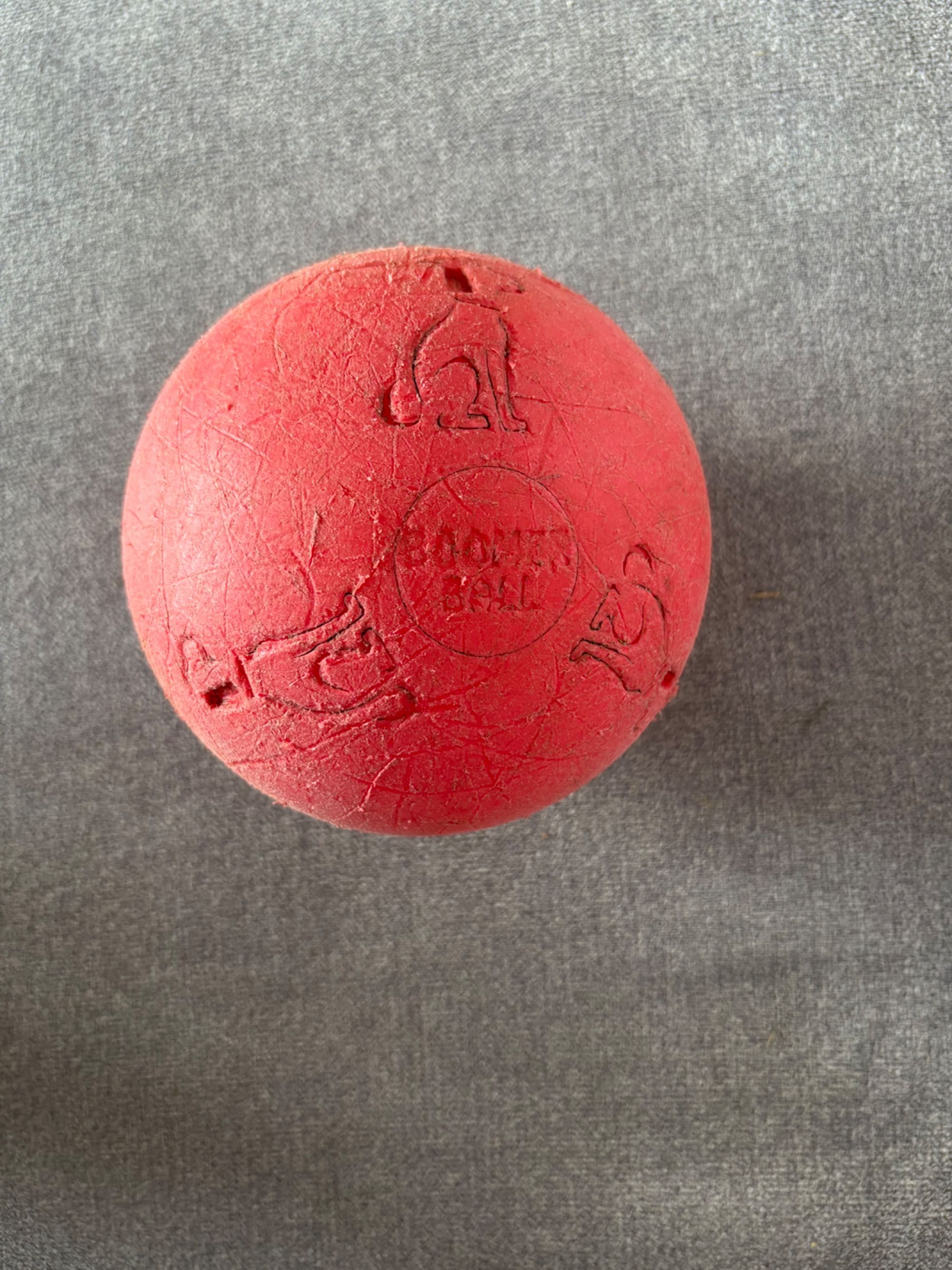 Niezniszczalna piłka Boomer Ball czerwona