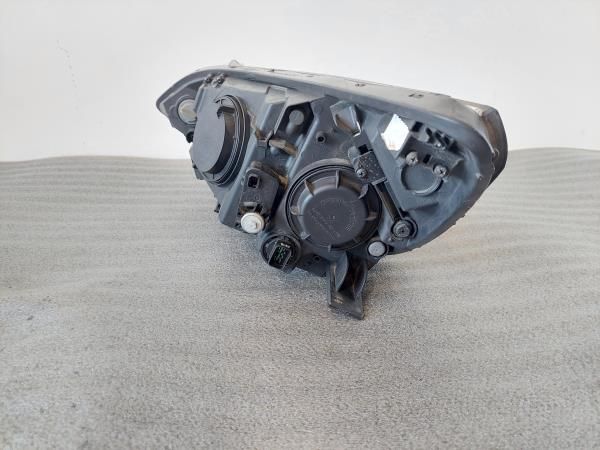 Ótica / farol direita KIA Rio III (UB)