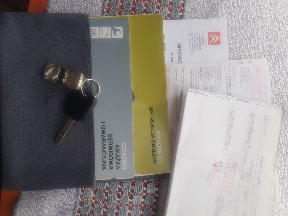 Sprzedam auto bardzo niskie spalanie używane przez kobietę