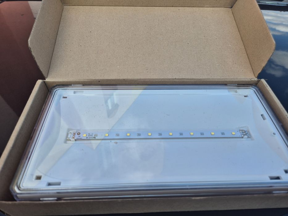 Oprawa oświetlenia awaryjnego EXIT M ETE/3W HTR-25