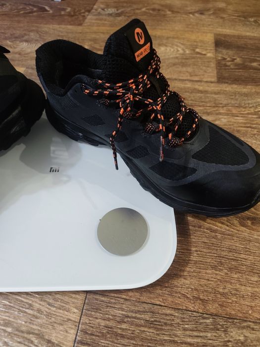 Чоловічі кросівки Merrell