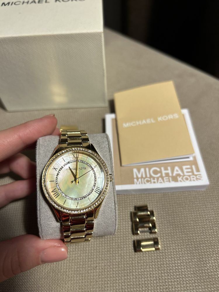 Годинник Michael Kors MK4490