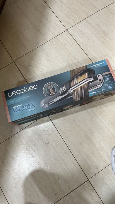 Cecotec Ritualcare air lisse 2 in 1 Black and Pink