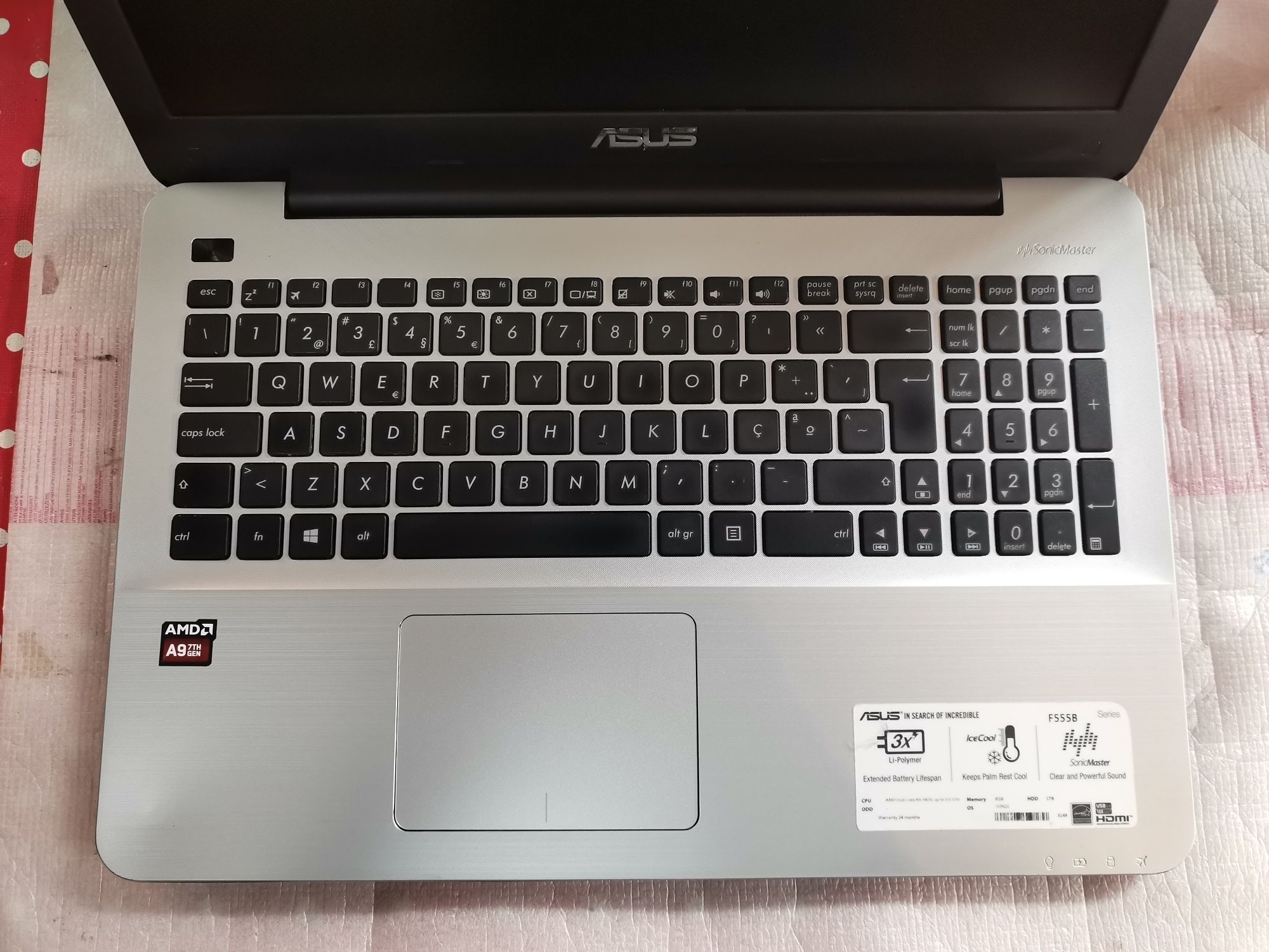 Asus F555B AMD A9