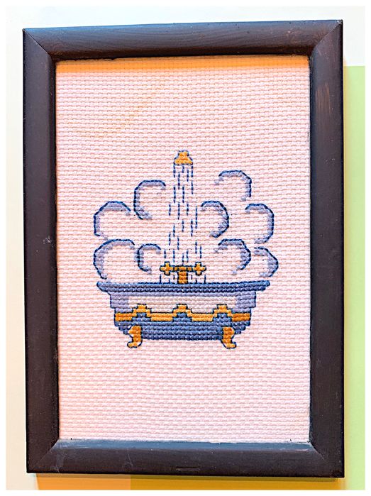 Conjunto 5 quadros em ponto cruz (tema: WC)