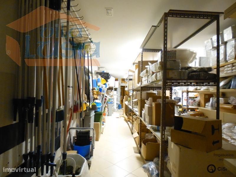Loja Centro de Valadares com 240 m2