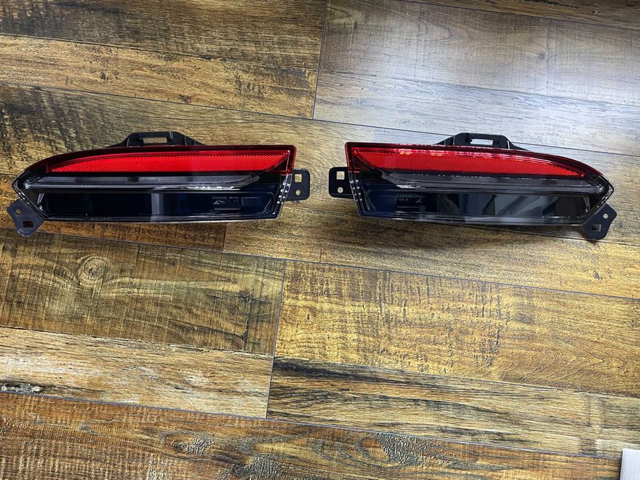 Tesla Model 3/Y/Highland фонарь задня оптика фара стоп ліхтар в ляду