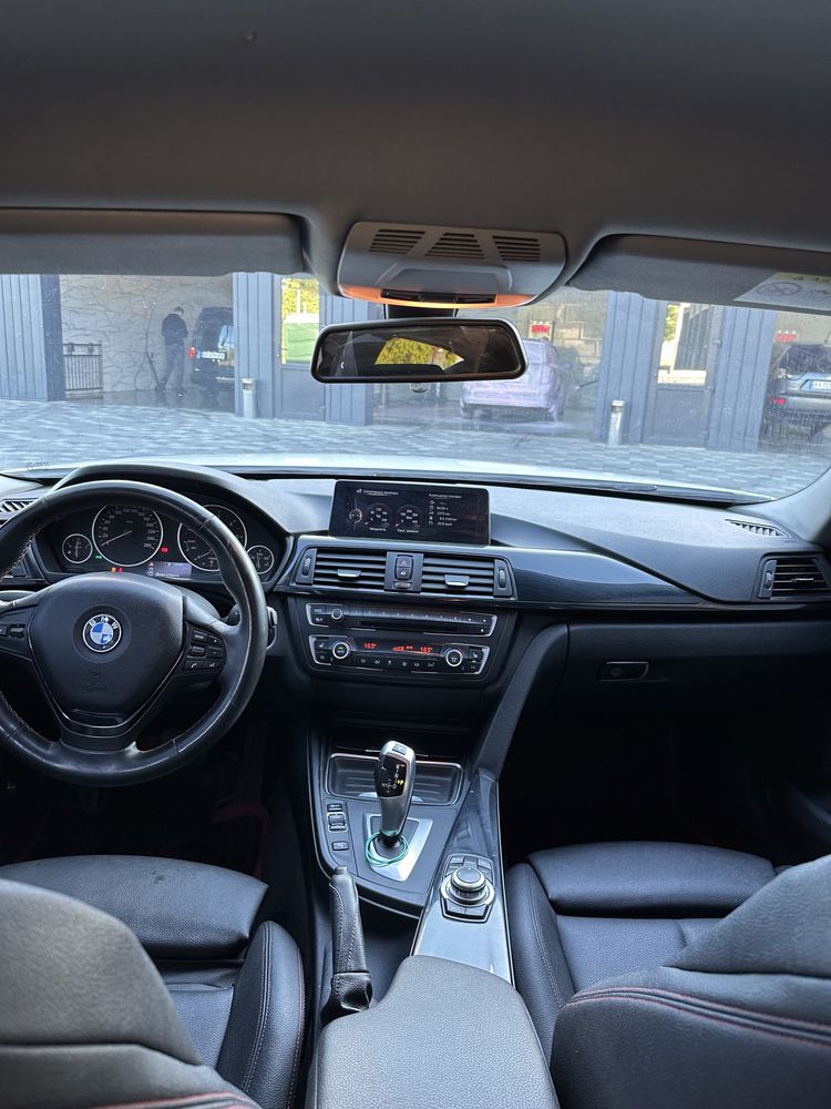 BMW F30 2013 2.0 дизель бмв ф30