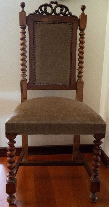 Mobiliário Antigo - Variado