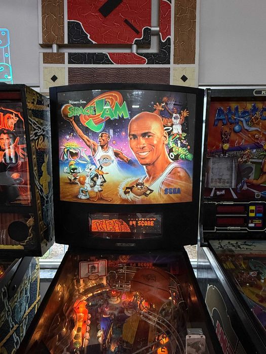 Flipper -  Pinball Space Jam – Sega Pinball (1996) | Michael Jordan