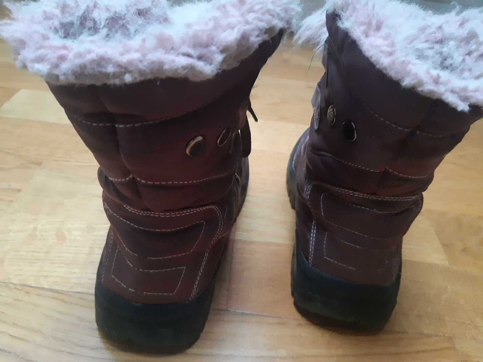 Buty zimowe śniegowce 33