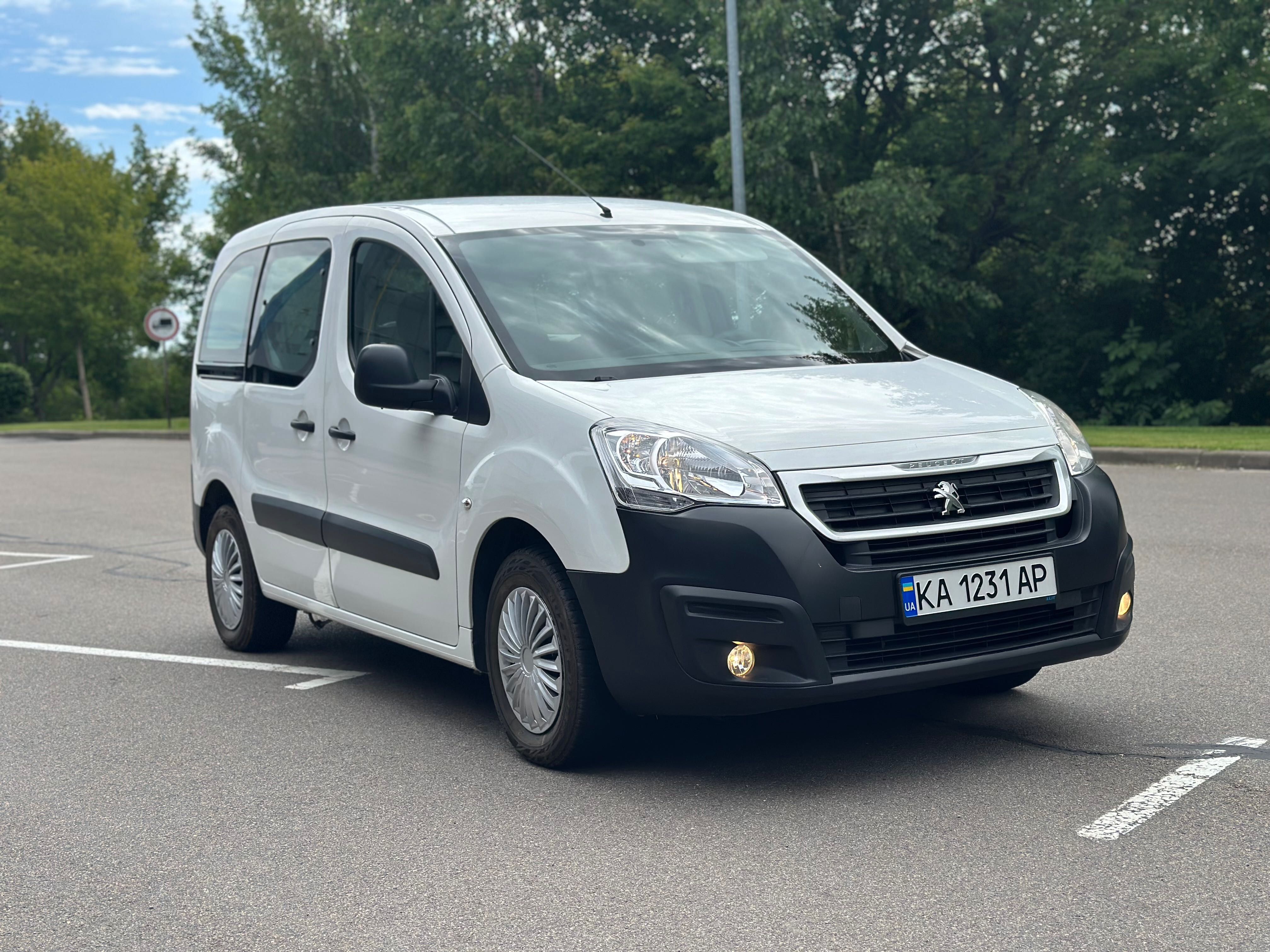 Продам Peugeot Partner