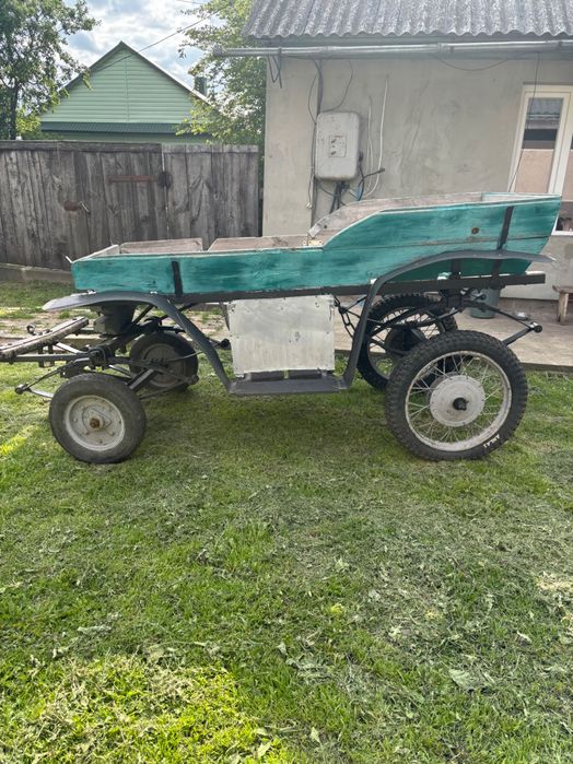 Зроблена як для себе,тачанка для прогулок,і лісників