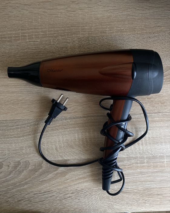 Фен для волос Maestro