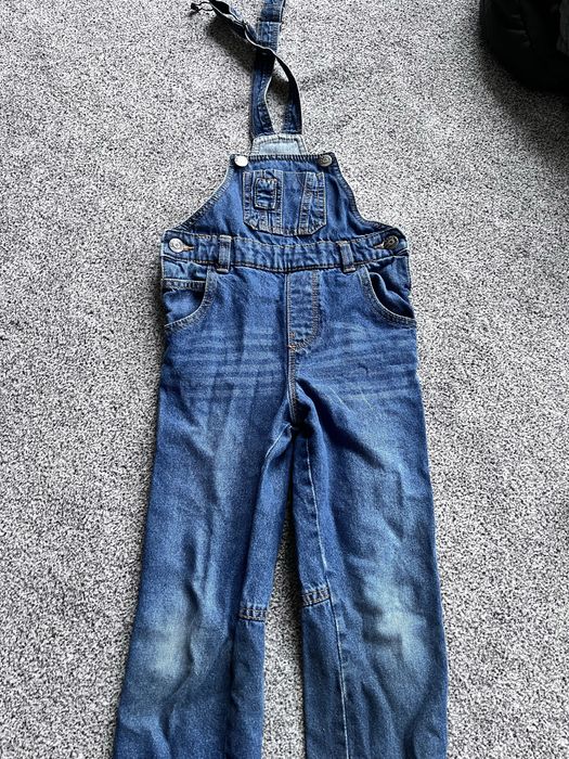 Spodnie ogrodniczki jeans rozmiar 110