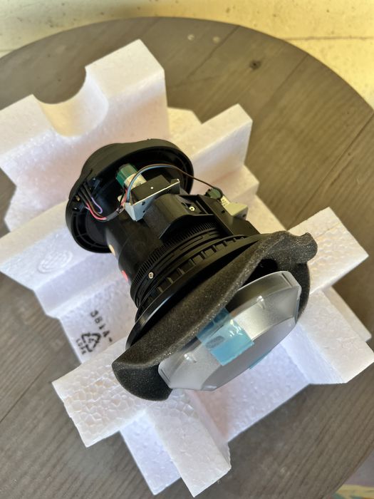 INFOTO OL-XL7100FR Short Zoom Lens