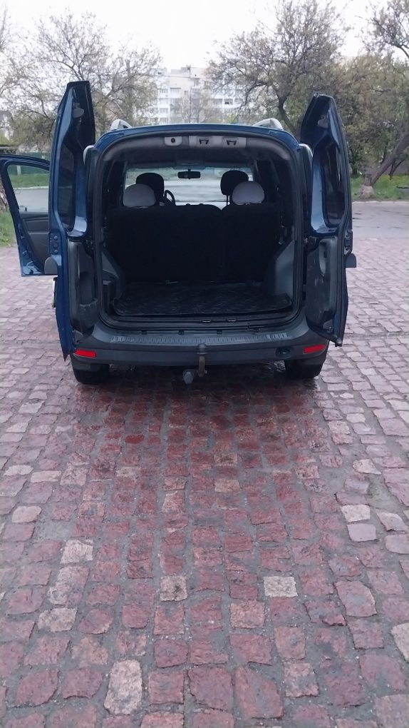 Продам автомобиль