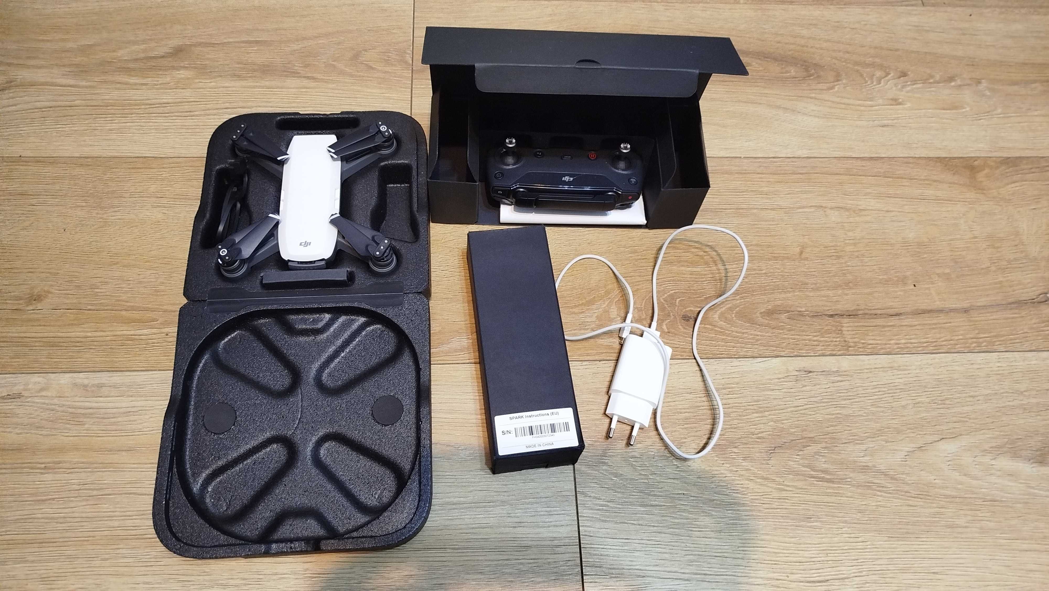 Dron DJI Spark Alpine White