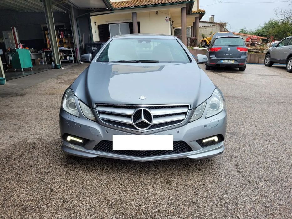 Mercedes E 250 CDI Coupé Ano 2012
